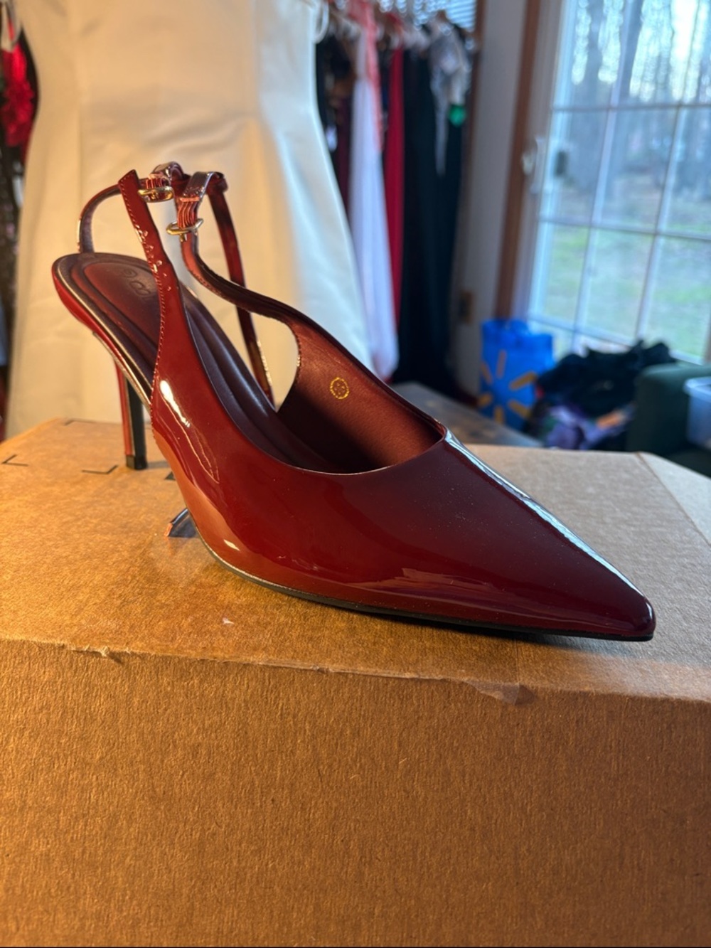 Patent Pointed-Toe Slingback Heel in Burgundy